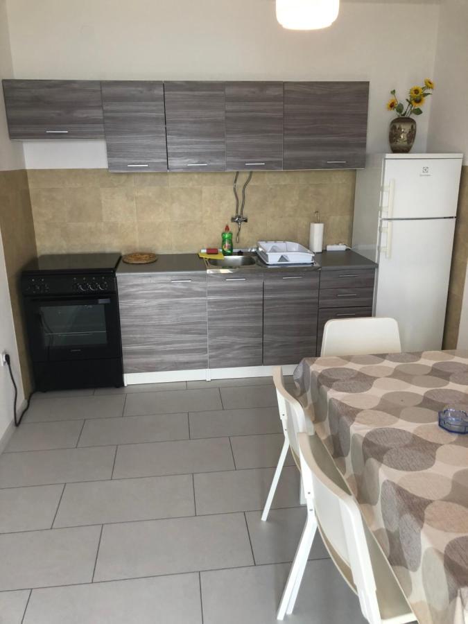 Apartments Vlatko Drače Eksteriør billede