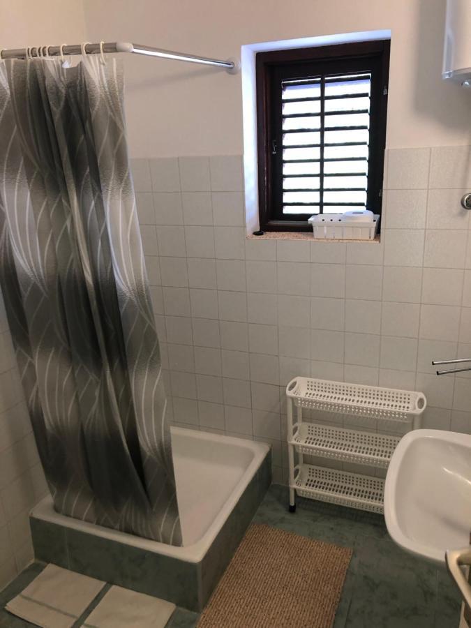 Apartments Vlatko Drače Eksteriør billede